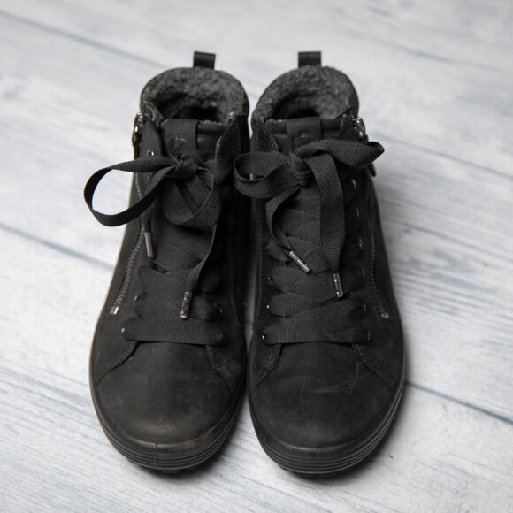 ECCO Women's Soft 7 TRED Gore-TEX High Sneaker, Size 7-7.5 - Picture 15 of 15